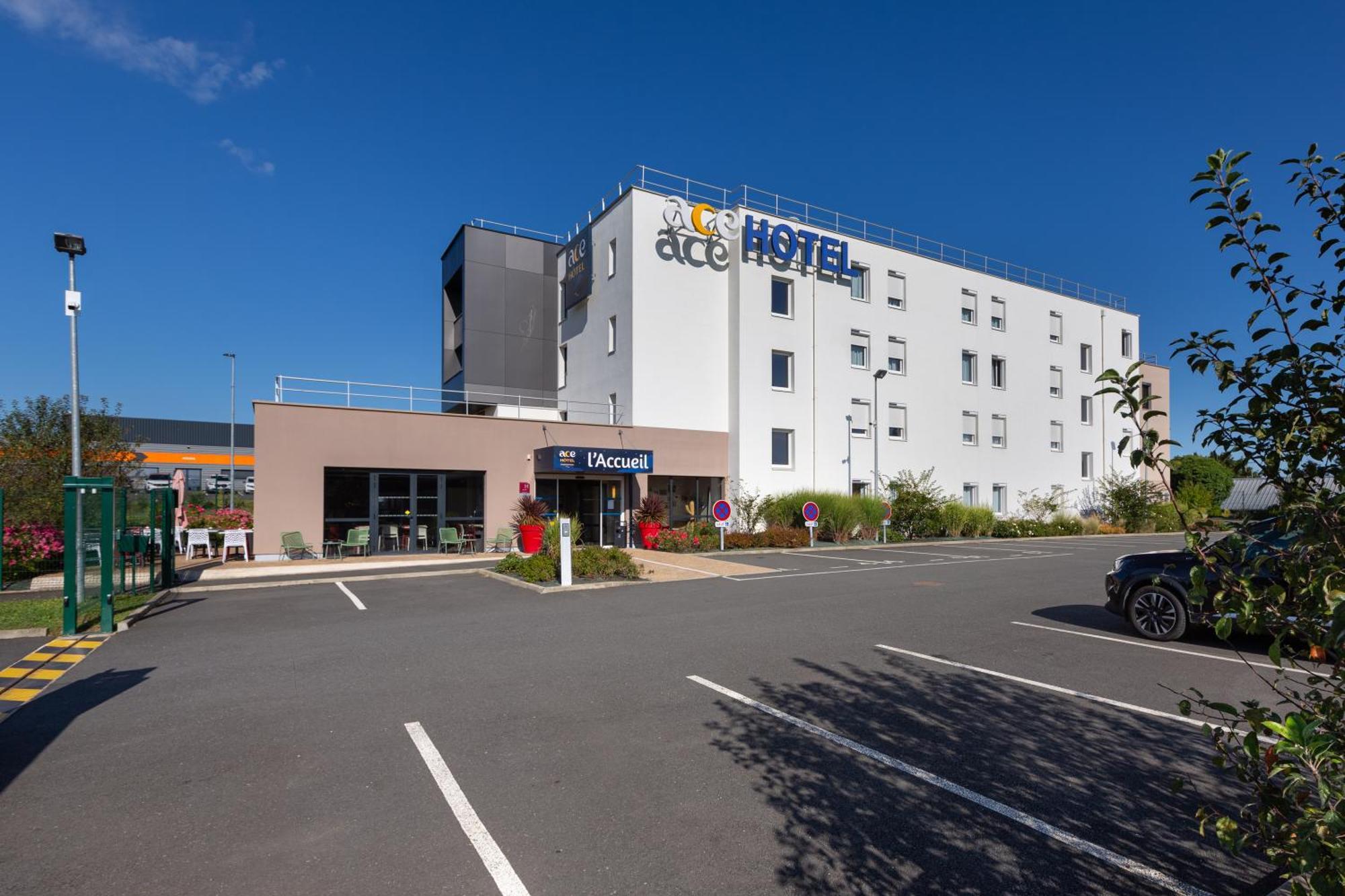 Ace Hotel Le Mans Saint-Saturnin  Exterior foto